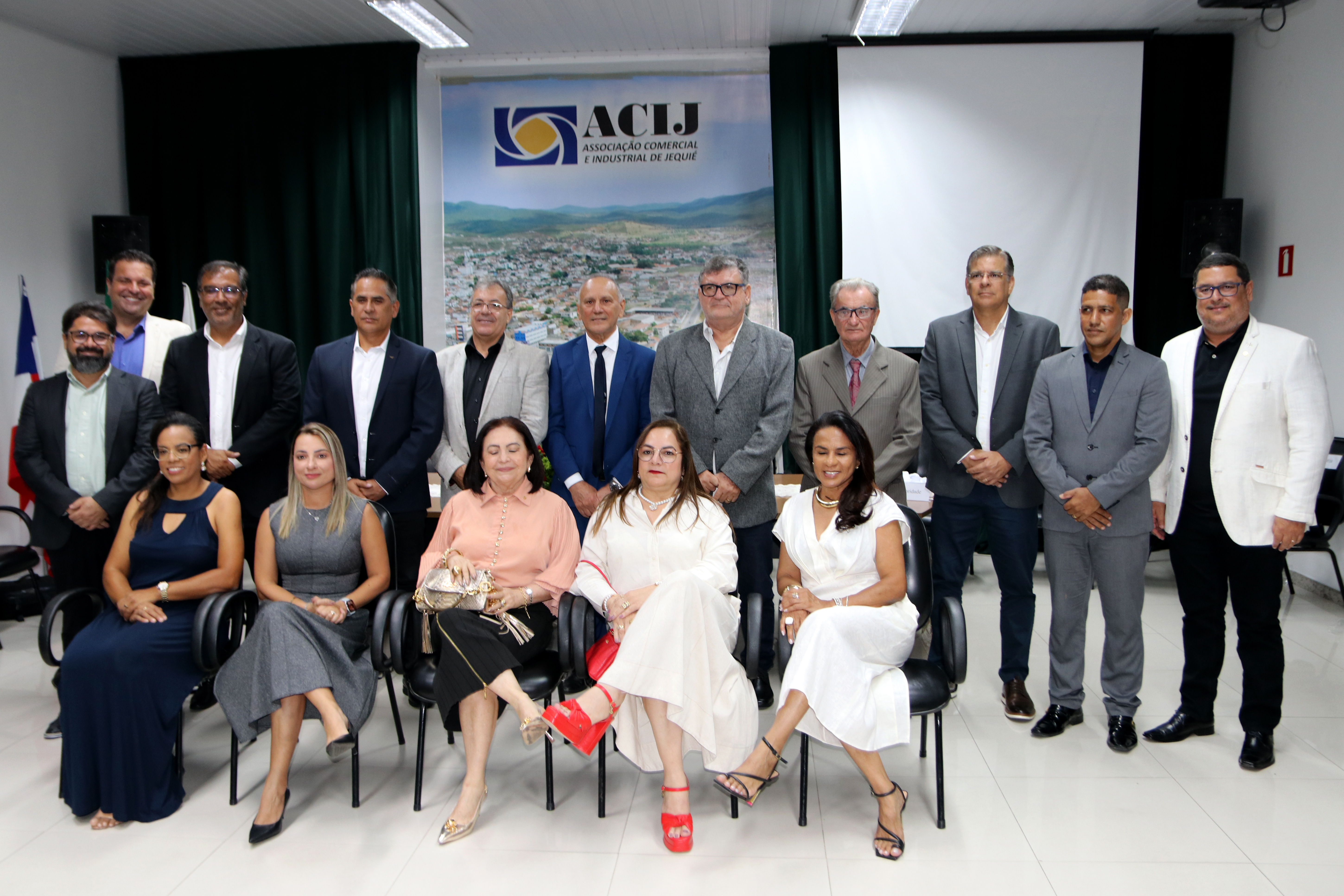 ACIJ realiza solenidade de posse da nova diretoria 2026-2027